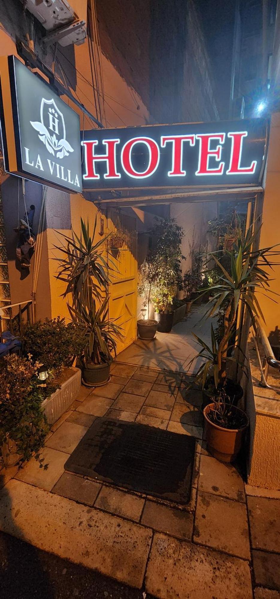 Hotel La Villa Tirana Exterior foto